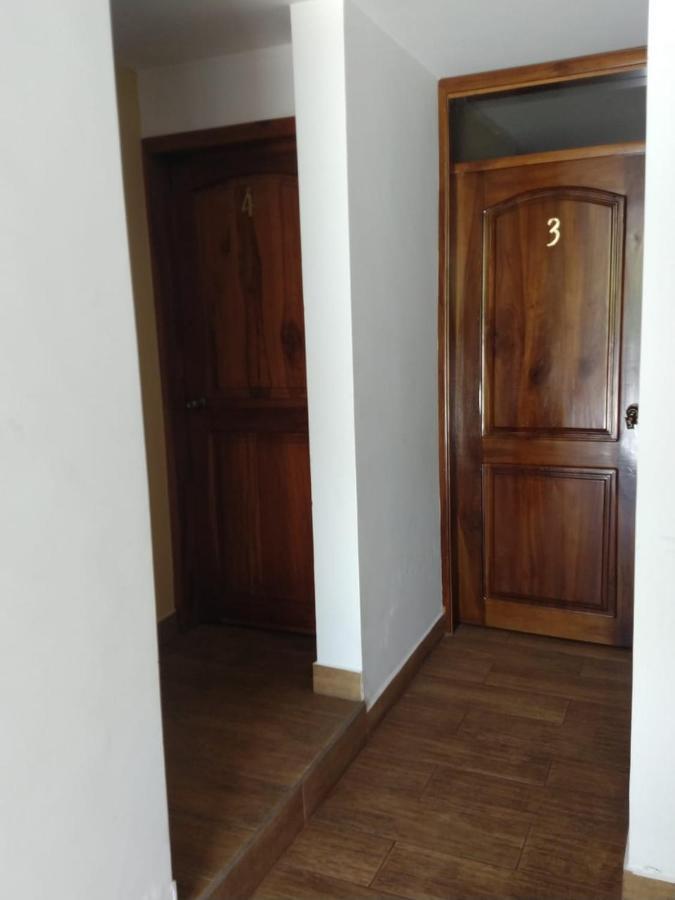 Hosteria La Chorrera Кито Екстериор снимка