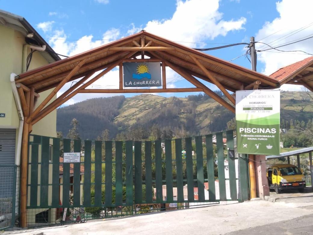 Hosteria La Chorrera Кито Екстериор снимка
